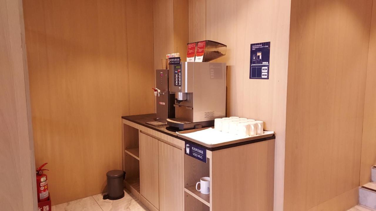 טאיצ'ונג Royal Roi Hotel מראה חיצוני תמונה