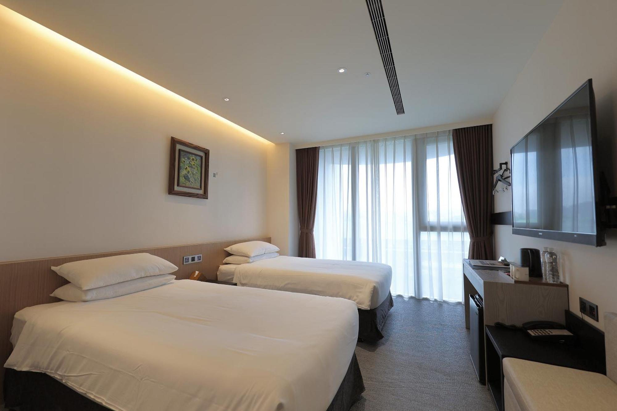 טאיצ'ונג Royal Roi Hotel מראה חיצוני תמונה